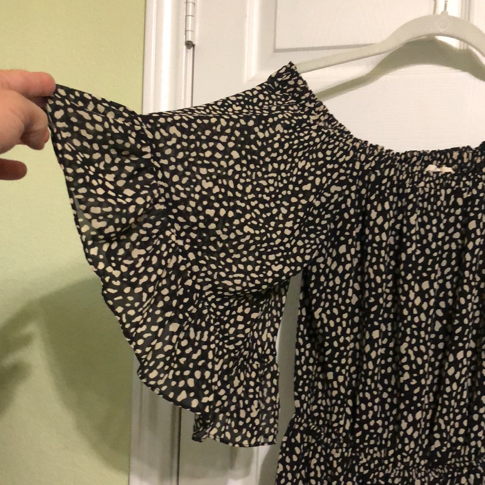 Rachel Ruffled Romper - Picture 5 of 9